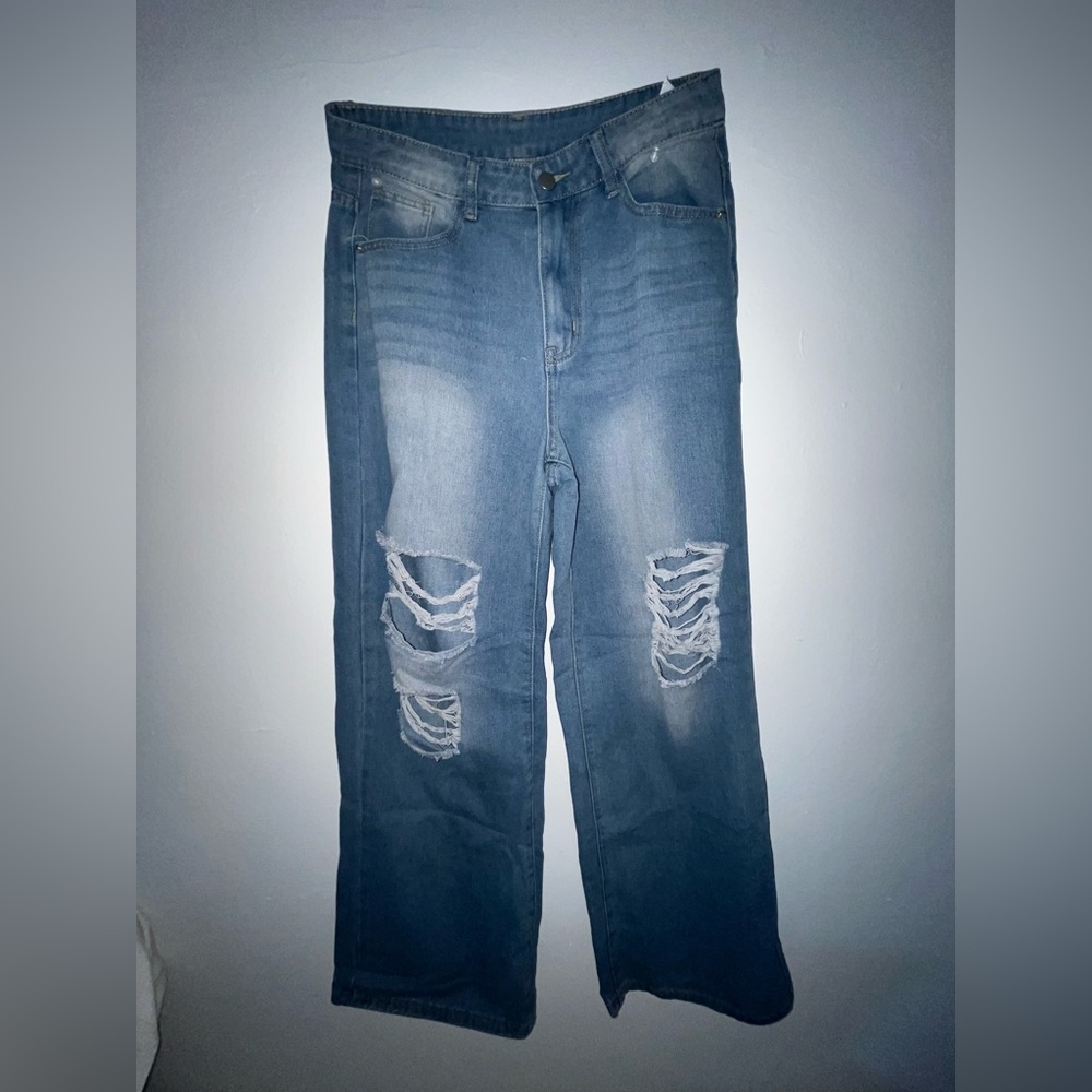 High Waisted Distressed Baggy Jeans